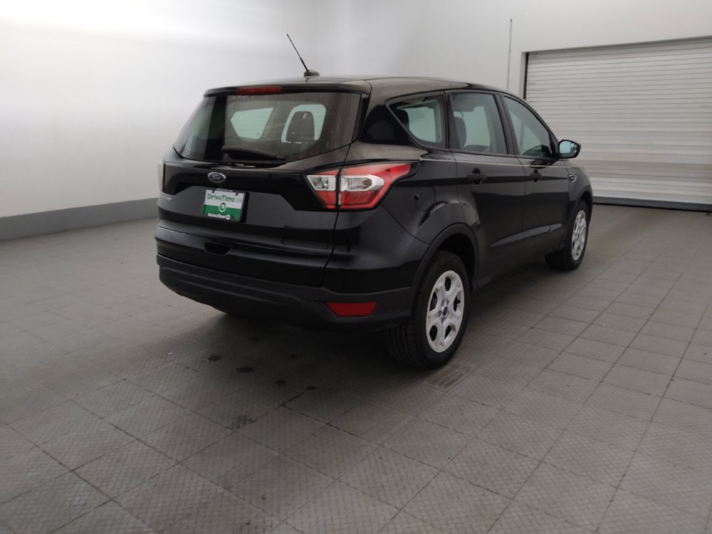 Used 2018 Ford Escape S FWD image 9