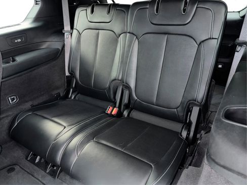 Used 2021 Jeep Grand Cherokee L Overland w/ Advanced Protech Group III image 43