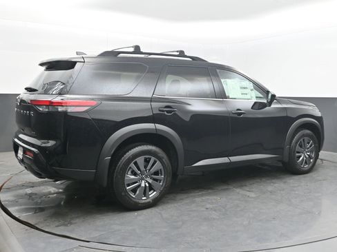 New 2026 Nissan Pathfinder SV AWD/4WD image 7