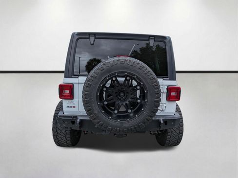 Used 2020 Jeep Wrangler Unlimited Rubicon AWD/4WD image 5