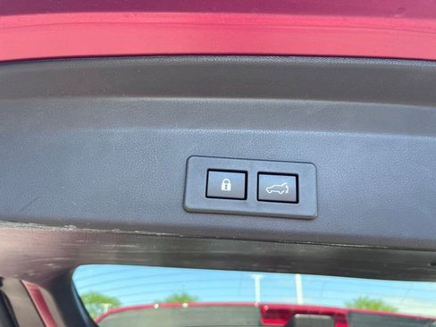 Used 2023 Subaru Ascent Touring AWD/4WD image 26