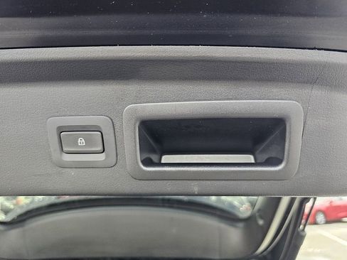 Certified 2024 MAZDA CX-30 AWD 2.5 S w/ Select Sport Pkg image 12