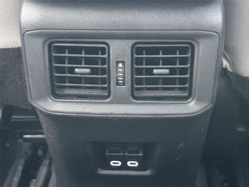 Used 2023 Toyota RAV4 XLE w/ Convenience Package FWD image 25