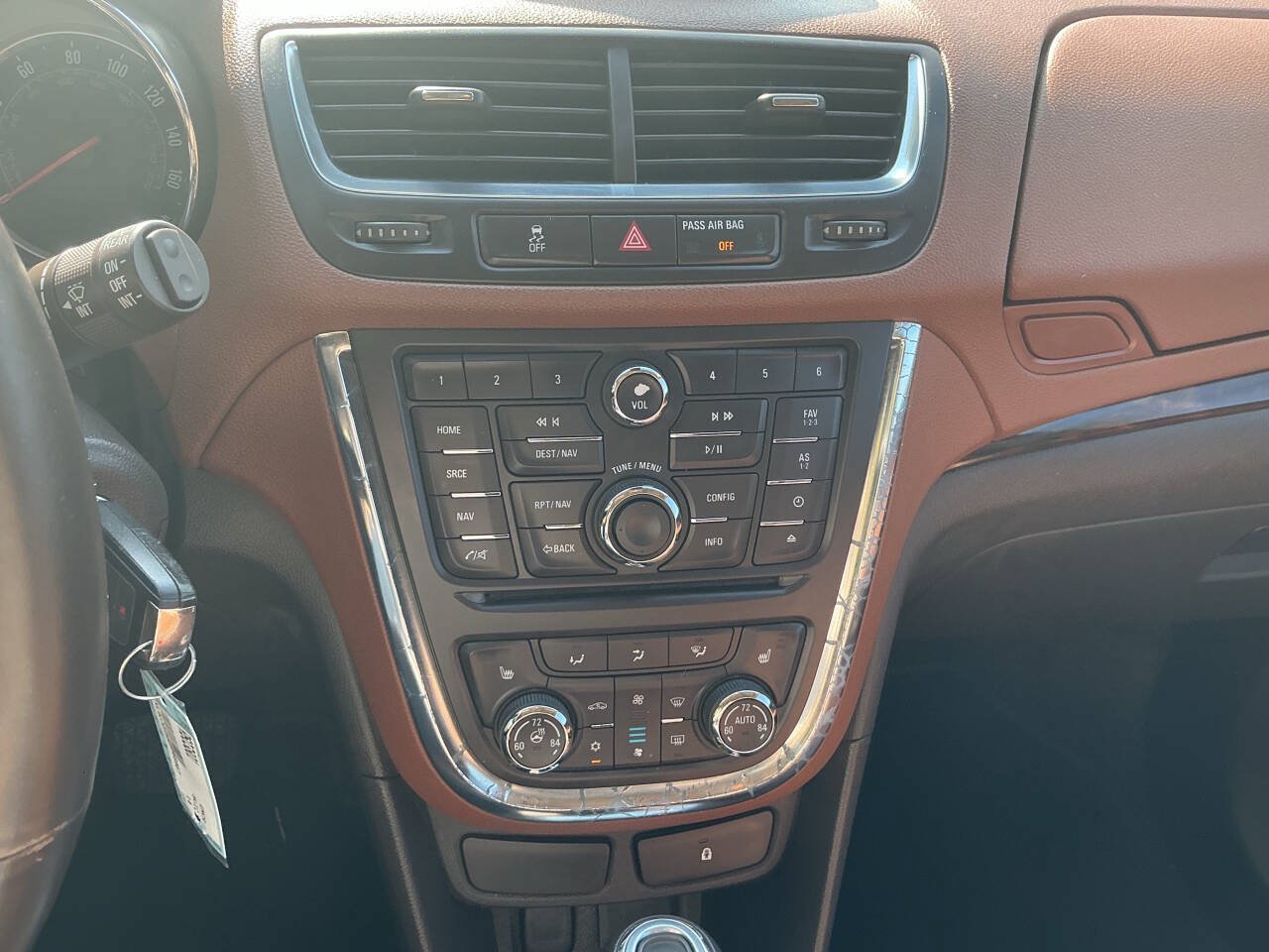 Used 2014 Buick Encore Leather AWD/4WD image 28