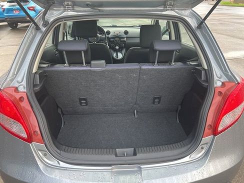 Used 2014 MAZDA MAZDA2 Sport image 37