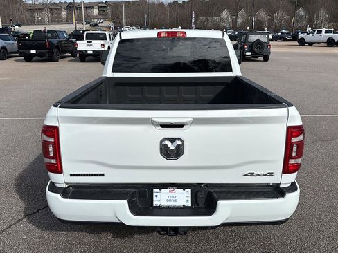 Used 2024 RAM 2500 Big Horn w/ Safety Group image 5