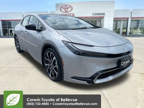 New 2026 Toyota Prius Plug-In Hybrid FWD image 1