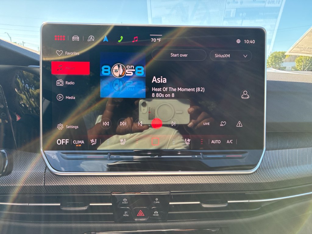 New 2026 Volkswagen GTI SE FWD image 14