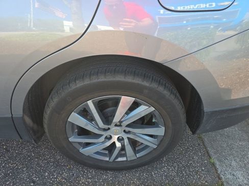 Used 2024 Chevrolet Equinox LT image 6