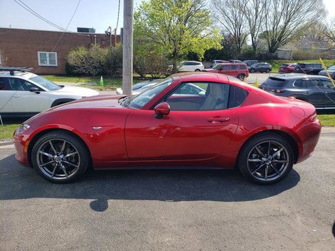 Used 2018 MAZDA MX-5 Miata RF Grand Touring RWD image 6