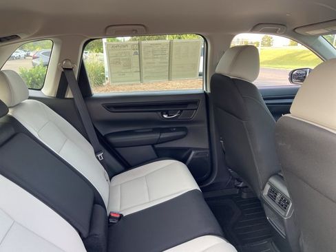 Used 2023 Honda CR-V LX image 21