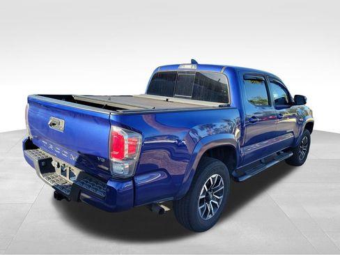 Used 2022 Toyota Tacoma TRD Sport w/ Technology Package AWD/4WD image 12