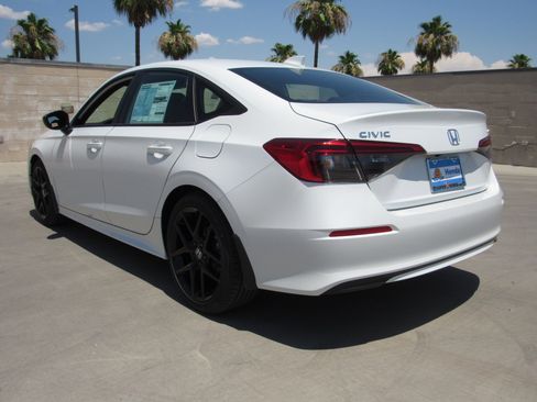 New 2026 Honda Civic Sport image 5