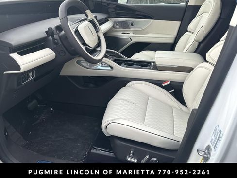 New 2026 Lincoln Nautilus Black Label AWD/4WD image 9