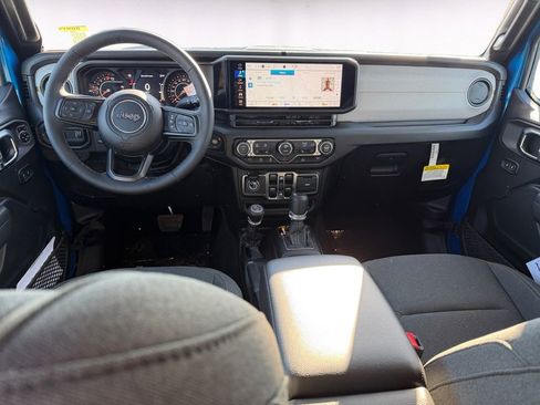 New 2026 Jeep Gladiator Sport image 10