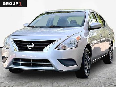Used 2015 Nissan Versa SV