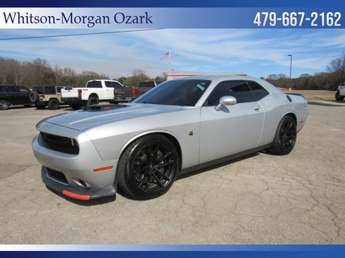 Used 2019 Dodge Challenger R/T Scat Pack w/ Shaker Package image 4