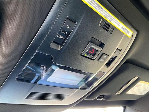 New 2026 Lexus UX 300h FWD image 14