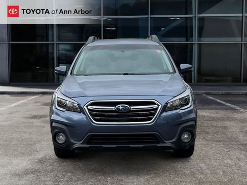 Used 2018 Subaru Outback 2.5i Limited image 14