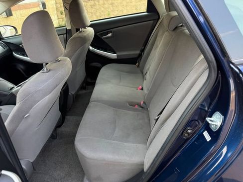 Used 2014 Toyota Prius Two FWD image 7