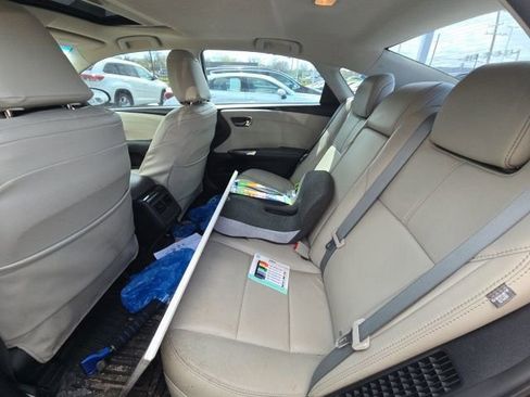 Used 2014 Toyota Avalon XLE Touring image 9