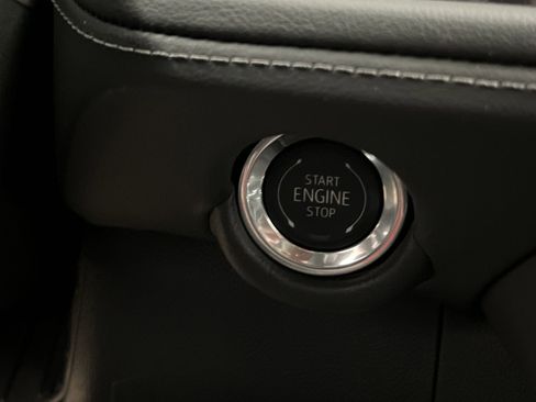 Used 2025 Chevrolet Tahoe LT image 30