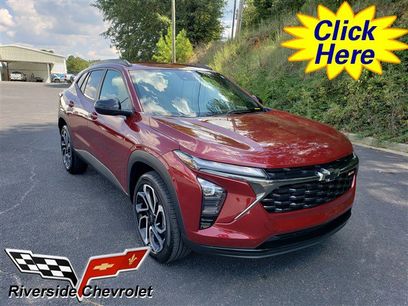 Used 2025 Chevrolet Trax RS w/ Driver Confidence Package