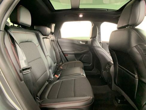 Used 2025 Ford Escape ST-Line w/ Tech Pack #1 image 26