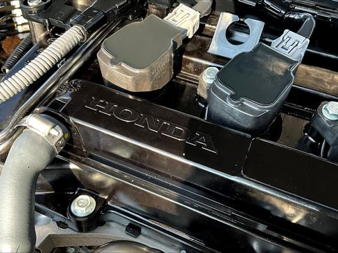 Used 2023 Honda Accord LX image 32