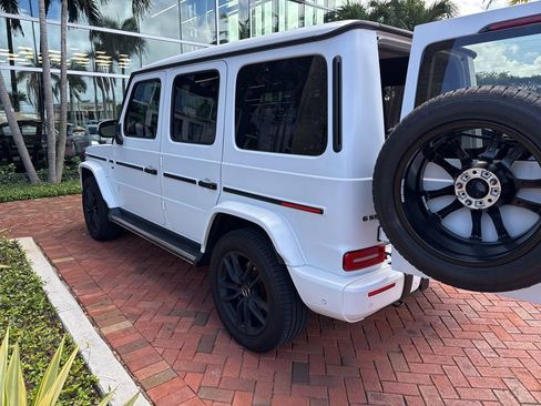 Used 2024 Mercedes-Benz G 550 image 7
