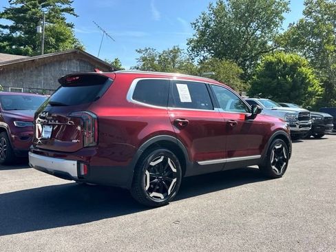 Used 2023 Kia Telluride EX AWD/4WD image 16