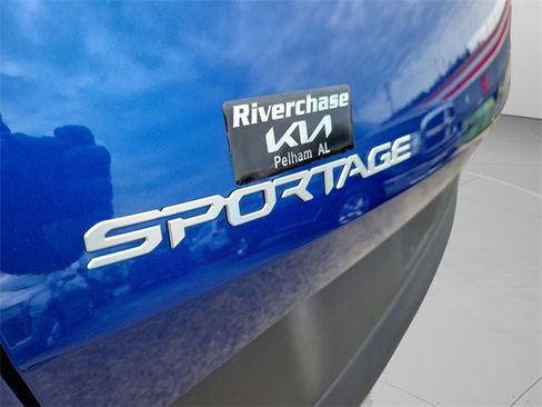 Used 2023 Kia Sportage EX image 37