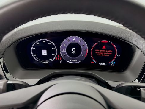 Certified 2025 Porsche Panamera RWD image 16