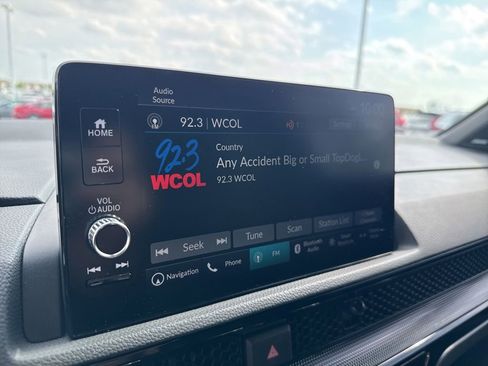 Certified 2024 Honda CR-V Sport Touring image 2