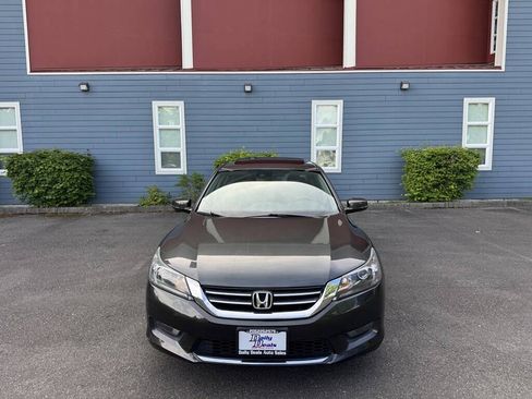 Used 2015 Honda Accord EX-L image 8