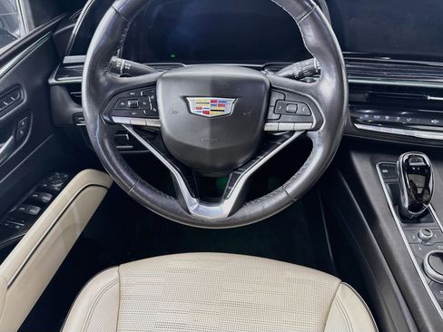 Used 2022 Cadillac Escalade Sport w/ Touring Package RWD image 25