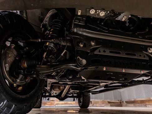 Used 2025 GMC Sierra 1500 Denali AWD/4WD image 14