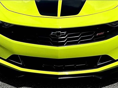 Used 2021 Chevrolet Camaro LT w/ RS Package image 31