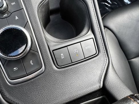 Used 2019 Cadillac XT4 Sport image 20