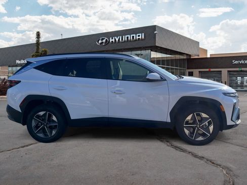 Certified 2026 Hyundai Tucson SEL image 6