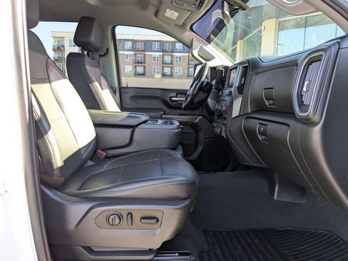 Used 2021 Chevrolet Silverado 2500 LTZ image 32