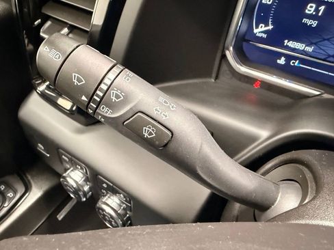Used 2024 GMC Sierra 3500 AT4 w/ AT4 Premium Plus Package AWD/4WD image 39