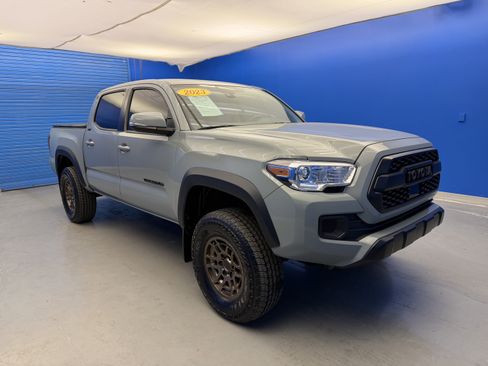 Used 2023 Toyota Tacoma SR5 image 2
