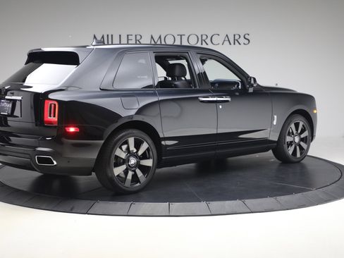 Certified 2022 Rolls-Royce Cullinan w/ Dark Exterior Package image 9