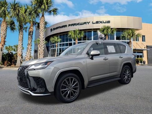 Used 2022 Lexus LX 600 F Sport w/ Accessory Package (Z1) AWD/4WD image 8