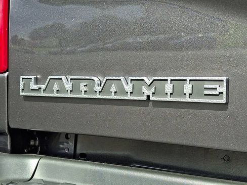 Used 2022 RAM 2500 Laramie AWD/4WD image 30