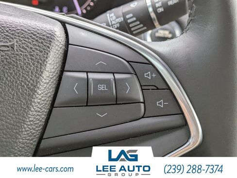 Used 2017 Cadillac XT5 Premium Luxury FWD image 20