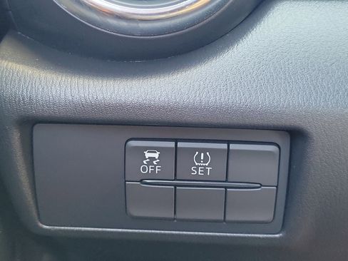 Used 2017 FIAT 124 Spider Lusso image 23