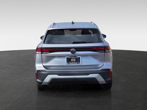 New 2026 Volkswagen Tiguan S image 6