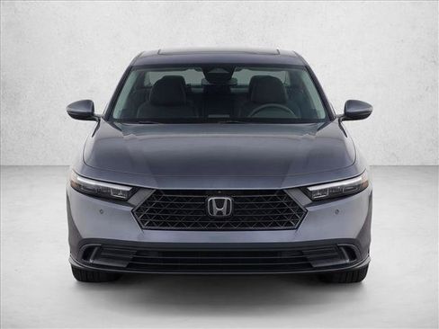 Used 2023 Honda Accord EX-L image 2